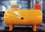 Liquid ammonia storage tank